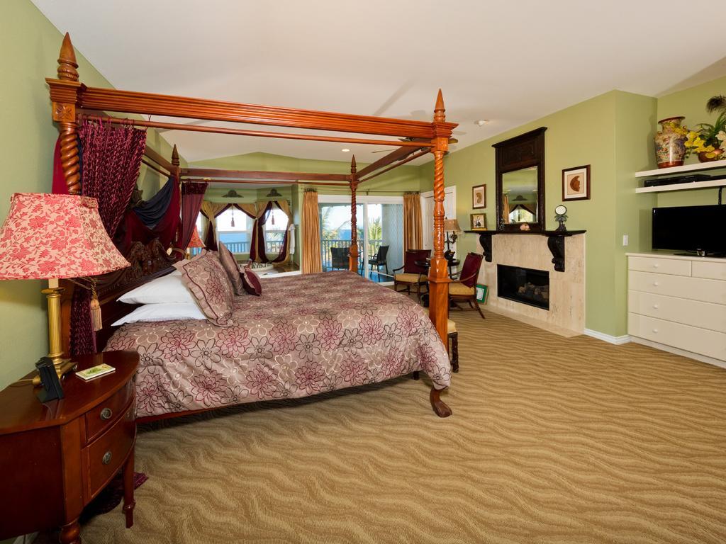 The Palms Cliff House Inn Honomu Екстер'єр фото